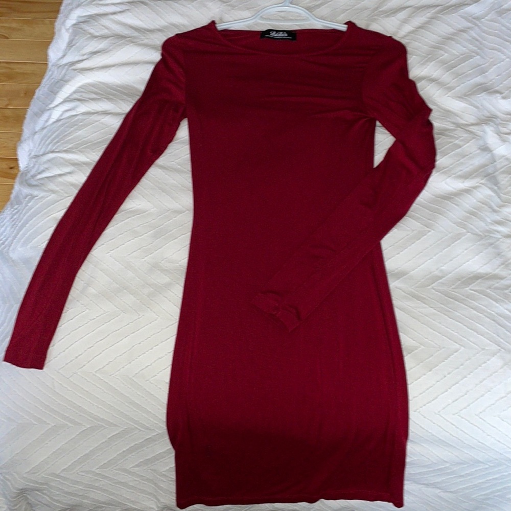 Lulus burgundy dress